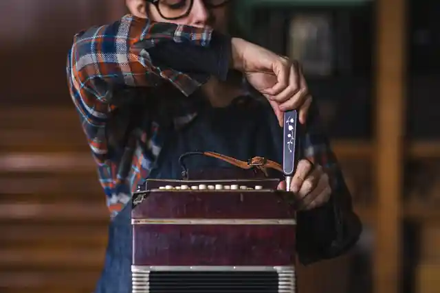 LA PRECISIÓN DE LO ARTESANAL